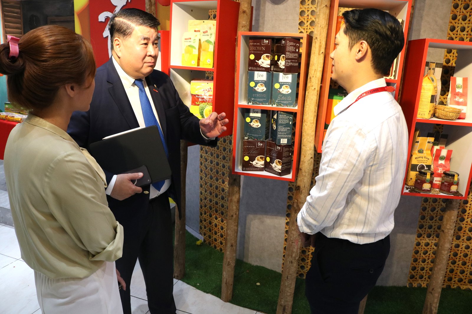 Ông Paul Lê, Phó Chủ tịch phụ trách xúc tiến thương mại, Central Retail Vietnam: "Đơn vị sẽ hỗ trợ doanh nghiệp Việt xuất khẩu hàng sang thị trường Thái Lan" - Ảnh: PT.